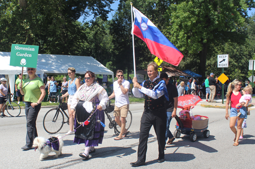 Slovenian Garden in Parade of Flags